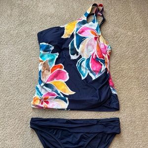 LaBlanca One Shoulder Tankini w bottoms